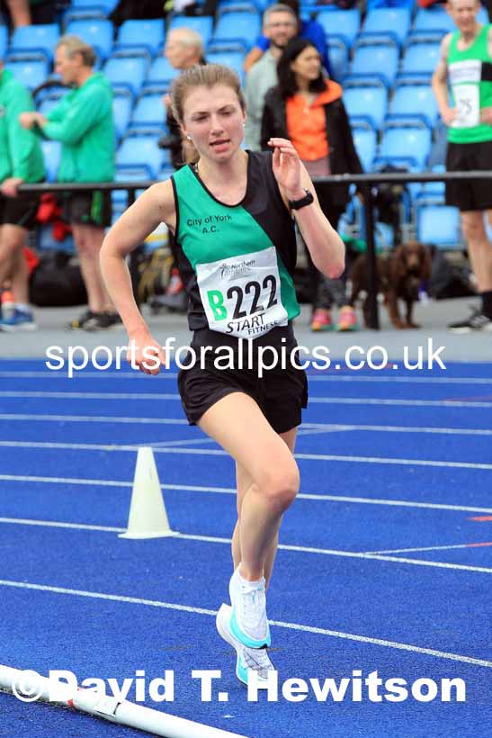 Senior womens 4 Stage Relay, 2022 Northern Road Relays, SportsCity, Manchester. Photo: David T. Hewitson/Sports for All Pics